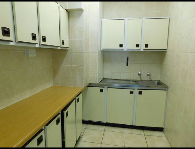 1,179M² OFFICE TO LET IN BLACKHEATH